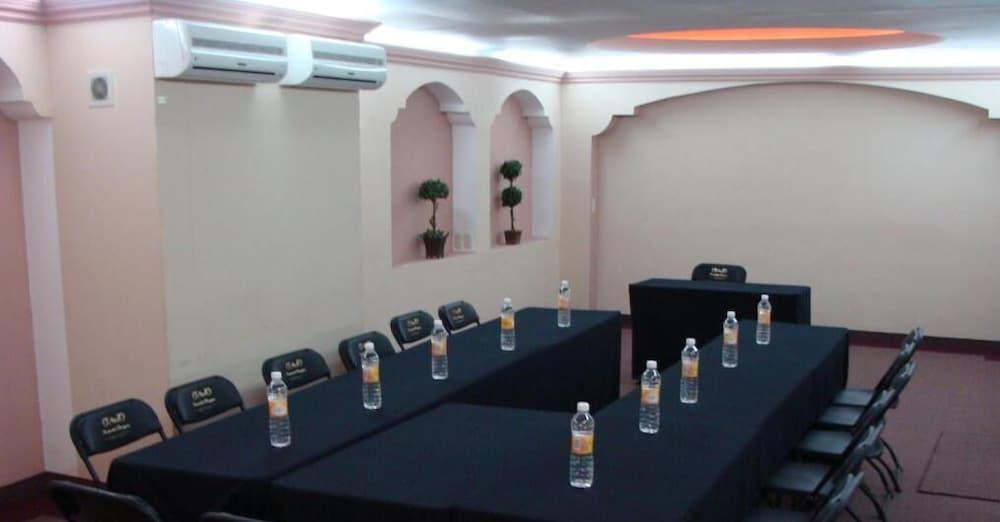 Hotel Real Catedral Tula de Allende Luaran gambar